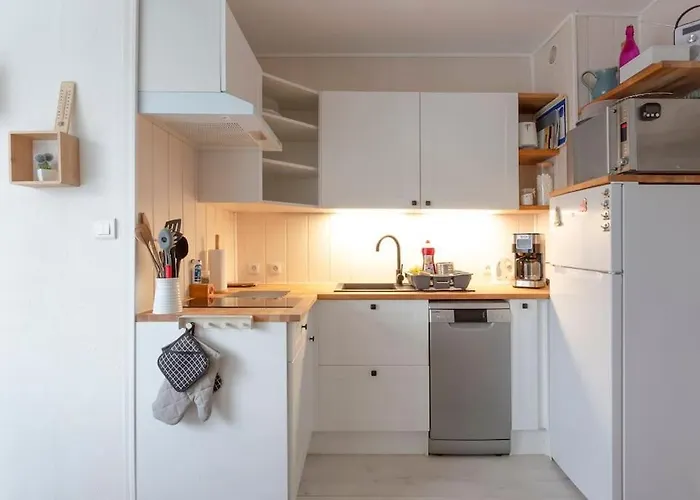 Chez Laurence - Elegant Climatise Avec Wifi Et Parking Lejlighed *